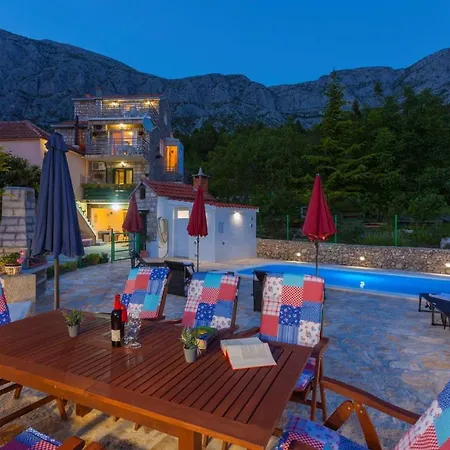 Paradise Village In Tucepi, Private Pool فيلة *