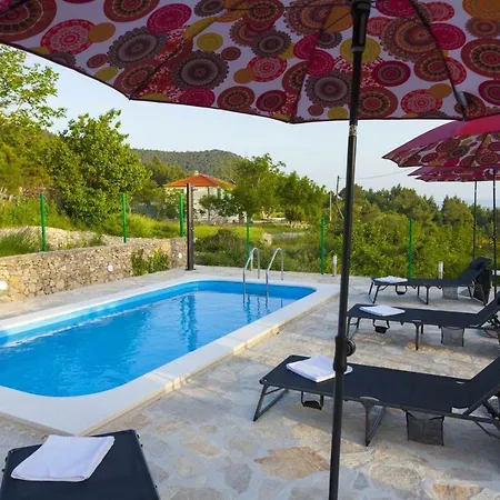 Paradise Village In Tucepi, Private Pool 图彻皮